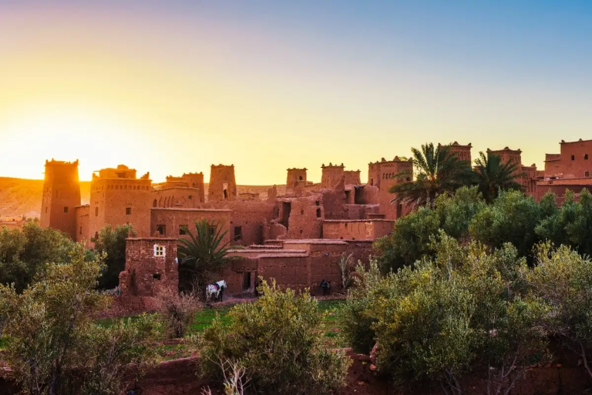 Ksar Aït Benhaddou au coucher du soleil, patrimoine UNESCO au Maroc